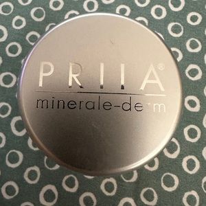 ♦️NIP♦️PRIIA Loose Mineral Powder Foundation